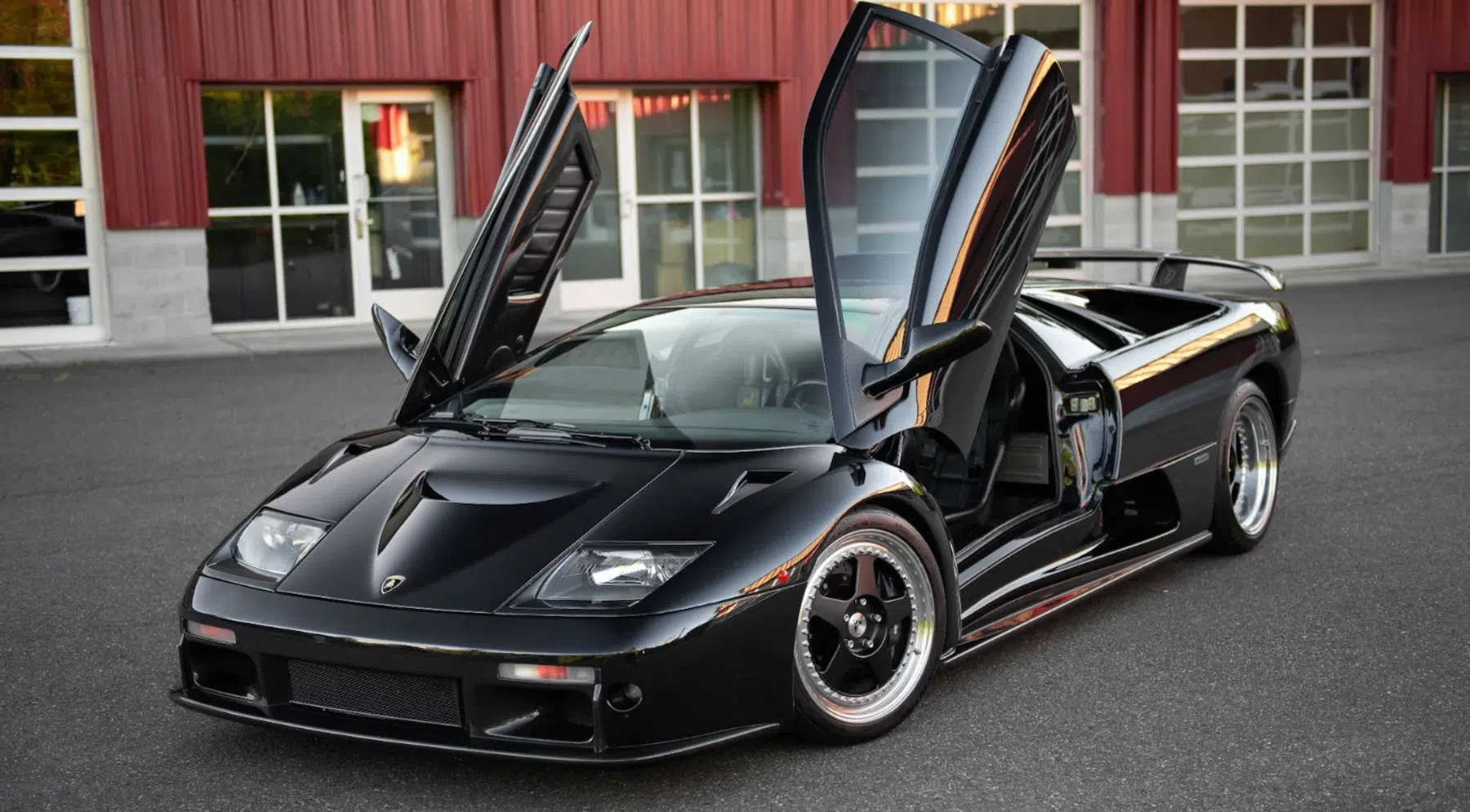 Lambo Diablo
